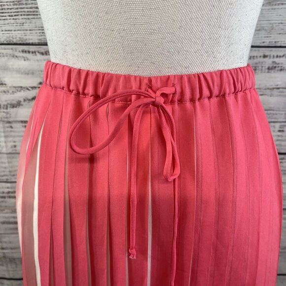 Joe Fresh Skirt size Medium Coral Pink Pleated Knee A Line Sheer Modest Church - Picture 4 of 8